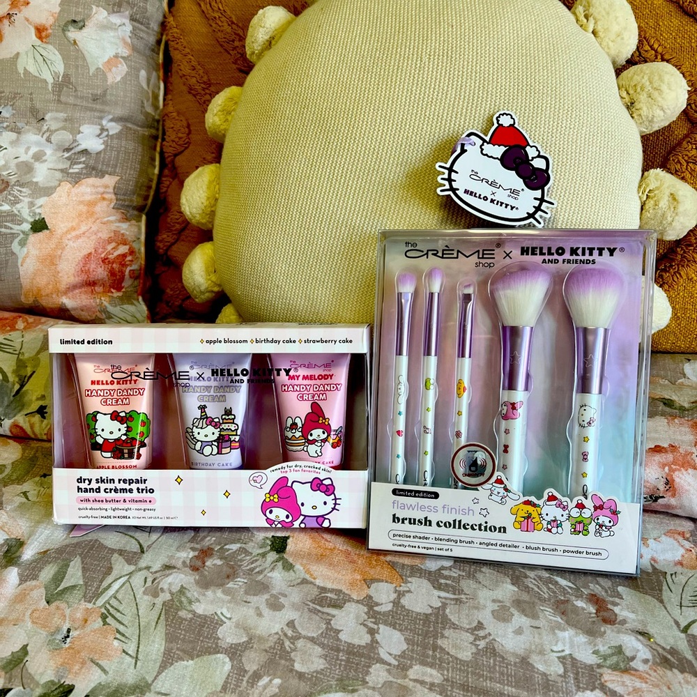 Hello Kitty and Friends Makeup Brushes and Handcream Gift Set